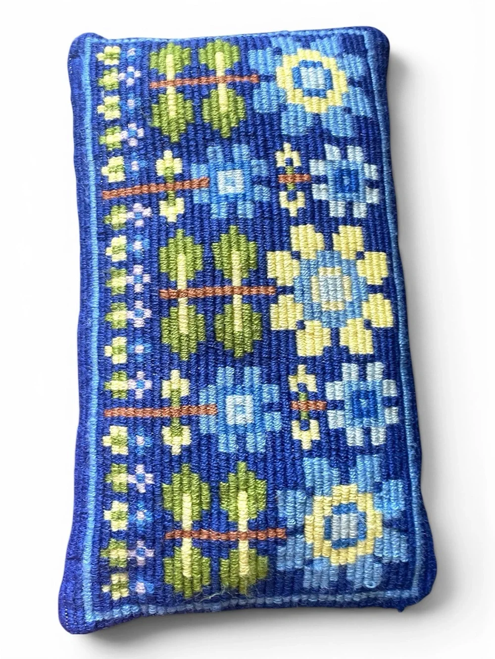 Vintage pillow, possibly handmade, zipper and removable pillow insert